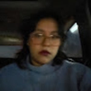 Meet your Posher, Alexia